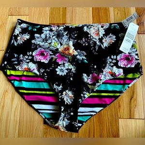 Brand new Torrid floral swimsuit bottoms, size 2, with tags.